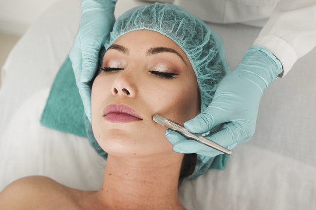 Blog: Guide to Choosing the Best Facial Rejuvenation Procedures for You